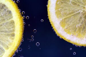 子どもがビタミンCを摂取することで目疲れを軽減できる方法は？