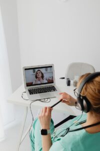 小児眼科の受診には予約が必要なのか？