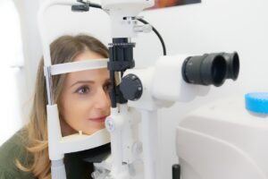 小学生の眼科検診は何歳から受けるべきですか？