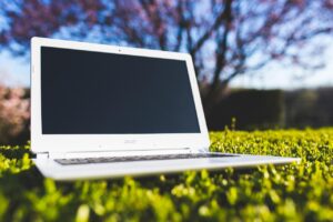 デジタル眼精疲労が子供に与える影響とは？