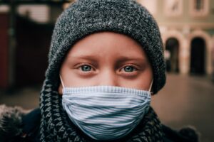 子どもがドライアイを温めることで得られる効果は？