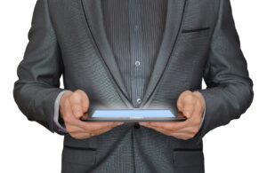タブレット学習で目を守る方法は？